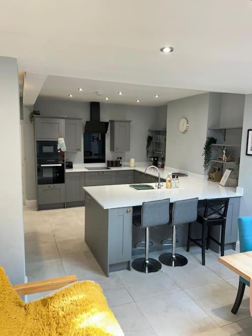 Three Storey Clifton Town House Bristol Extérieur photo