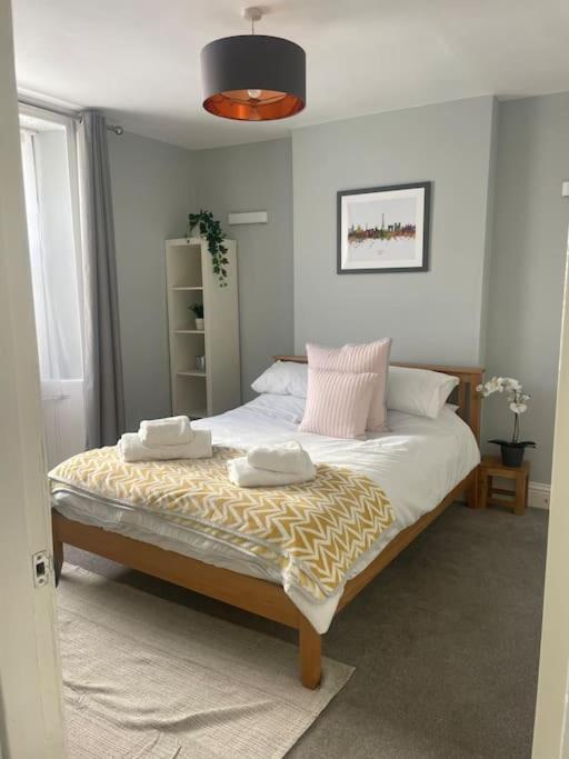 Three Storey Clifton Town House Bristol Extérieur photo